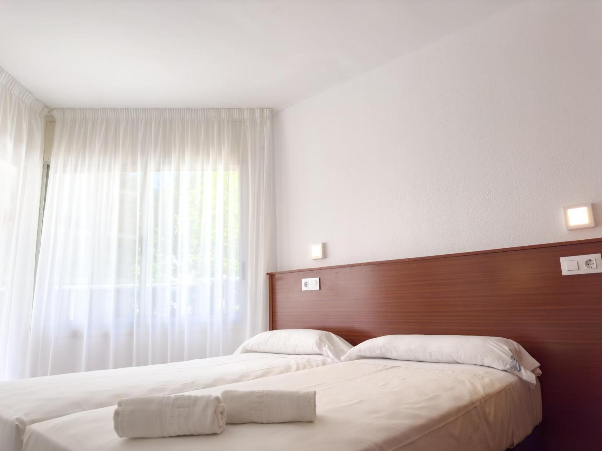 Rentalmar Atlantida Apartamentos 살루 외부 사진