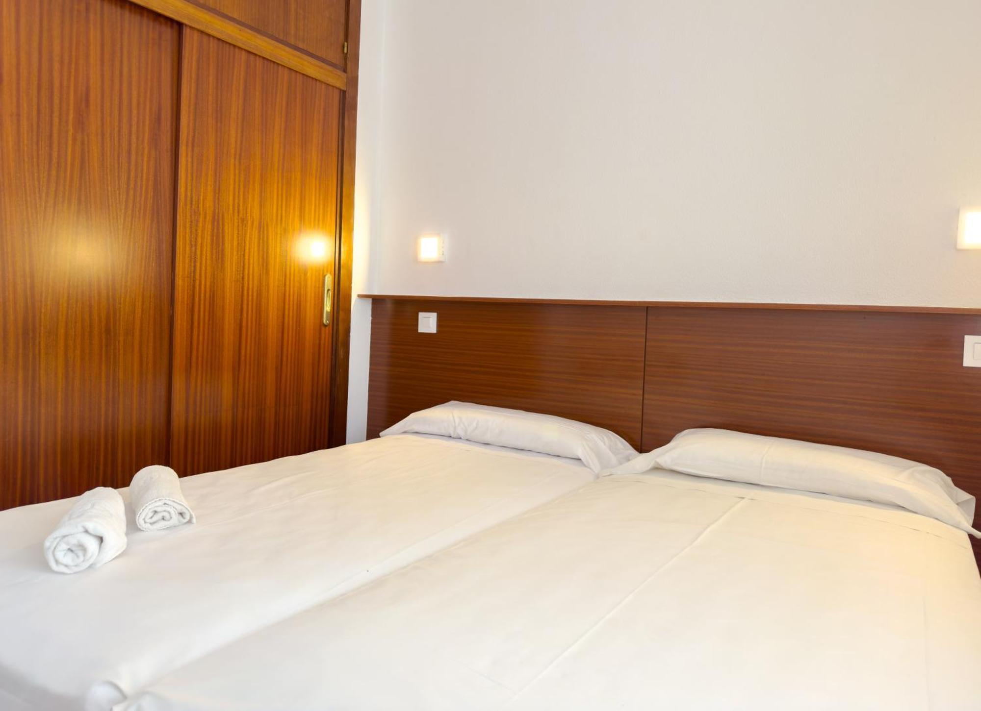 Rentalmar Atlantida Apartamentos 살루 외부 사진